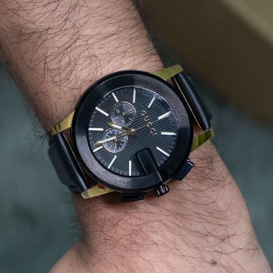 Bold Gucci G-Chrono Black and Gold Chronograph Watch– Bold Luxury for the Modern Gentleman